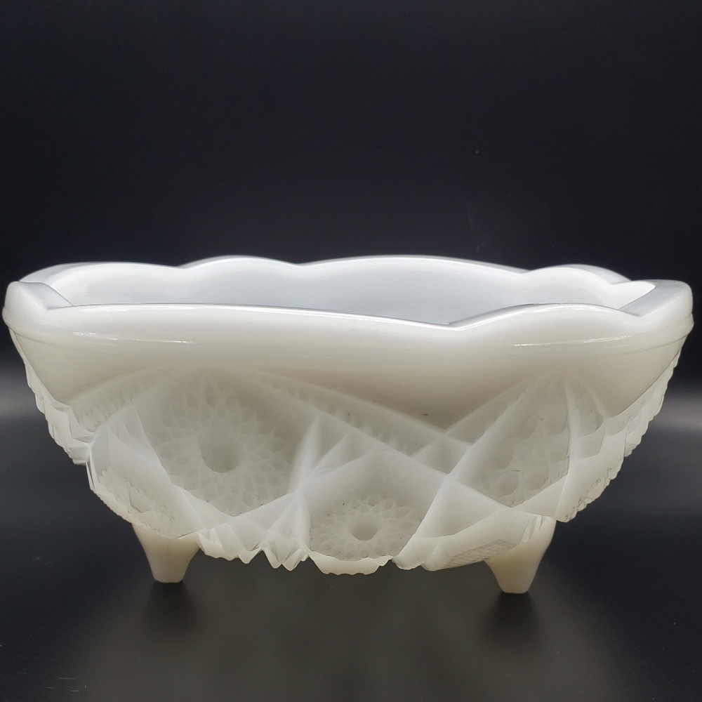 McKee Milk Glass Footed Bowl Toltec Pattern Cottagecore White Three Toed Dish 7" - Picture 3 of 9